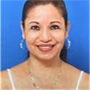 Profesora de Biología ofrece clases online y presencial para niños y adultos