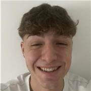 Studente liceale con ottimi voti disponibile per ragazzi delle medie/elementari e anche 1^ e 2^ superiore