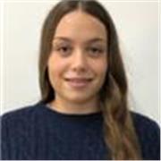 Tengo el B2 y ahora soy estudante de 2n de bachillerato, también hago deporte desde pequeña, natacion de competición 