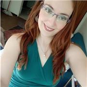 Abogada dictó clases para todas las edades