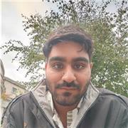 I teach coding simply, making tech careers feel possible.