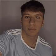 Doy clases de futbol,entrenamiento personal o clases particulares de nivel de primaria.Precio economico