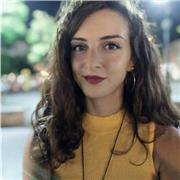 Laureanda in Lingue e Traduzione per le Relazioni Internazionale impartisce lezioni di inglese e spagnolo