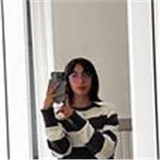 Studentessa del liceo con media di inglese del 10. Certificazione Cambridge livello C1 Advanced. Molta esperienza estera. €10/h