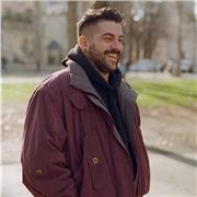 Do you speak english così così ? Ti aiuto io