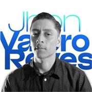 32 años, Profesional en Diseño Gráfico 7 años de experiencia, Diseñador creativo senior