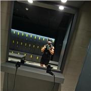 Instructor con 5 años de experiencia. Entrenando a personas con o sin equipos de gimansio. Apto para cualquier persona.