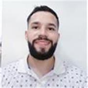 Estudiante recién terminado su pregrado con mucha pasión y ganas de obtener su primer trabajo