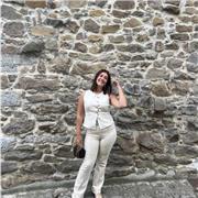 Profesora titulada en primaria y en educación secundaria obligatoria con ganas de enseñar.