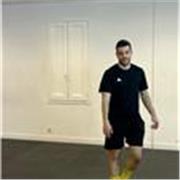Más de 10 años de experiencia como entrenador personal y preparador físico
