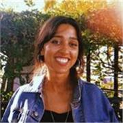 Spanish tutor teaches Spanish to British for all ages