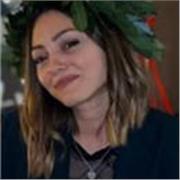 Diplomata in Scienze Umane e Dottoressa magistrale in Servizio Sociale