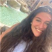 Studentessa 4 anno di medicina, diplomata liceo linguistico