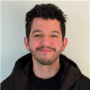 Englischlehrer mit 3-jähriger-Erfahrung (Hochschulabschluss BBA) bietet Online-Unterricht für Jugendlichen und Erwachsene an.