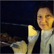 Profesora titulada en rama socio comunitaria con amplia experiencia 