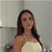 Biomedical Science student offering Biology lessons for secondary school students in Glasgow, available online.