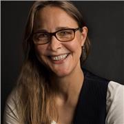 Native speaker, bilingual English/German - Fachbereich Geschichte, Literatur, Kultur - in Deutschland zur Schule gegangen