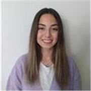 Profesora de inglés imparte clases de inglés a niños/as en edades comprendidas entre 3 y 17 años
