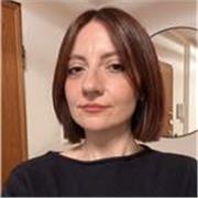 Insegnante di lettere con più di 10 di esperienza offre ripetizioni online di italiano, latino e storia.