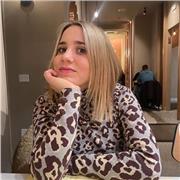 Diploma Liceo Linguistico,Laureanda in Psicologia, madrelingua italiana