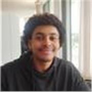 Étudiant en LLCER Anglais, je suis apte à proposer des cours d'anglais et de français. 
