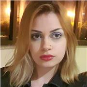 Estudante de psicologia e professora de inglês