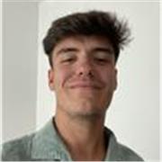 Graduado en Técnico superior de Imagen para el Diagnóstico y Medicina Nuclear, y estudiante de segundo de enfermería