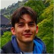 Graduado en International Business, bilingüe en inglés y turco, ofrezco clases online de inglés y conversación a estudiantes y adu