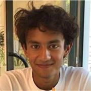 Studente di Ingegneria Aerospaziale – Ripetizioni di Matematica, Fisica e Scienze a Treviso