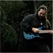 Offro lezioni di chitarra con un percorso completo dal principiante all'avanzato 