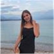 Studentessa diplomata offre lezioni di italiano e non solo. Contattami se interessati