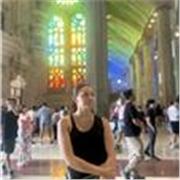 Profesora divertida y paciente que hará que el alumno/a aprenda divirtiéndose 