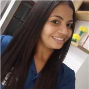 profesora de español. Con titulación en ingeniería industrial y seguridad y salud en el trabajo, ofrece clases virtuales cualquier día de la semana