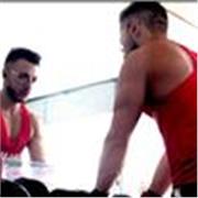 Trasforma il tuo corpo, raggiungi i tuo obiettivi: allenamento personalizzato con il tuo nuovo personal trainer!