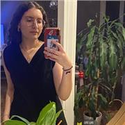Bonjour, je donne des cours de maths pour les élèves de primaire jusqu'au collège !