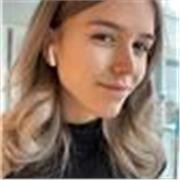 Entdecke die Magie der Mathematik mit Charlotte - Online Nachhilfe