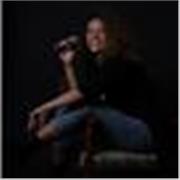 Performer/Vocal coach offre lezioni di Canto