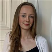 I am a native French speakers, I teach kids as well as adult in person in Leicester or online!