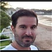Profesor con Máster y Experiencia en Matemáticas, Física y Química, Tecnología
