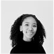 English tutor helping students build confidence through spoken English.