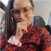 Profesora de matemática imparte conocimientos en probabilidad y estadística avanzada y aplicada