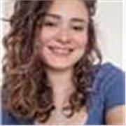 Adaptar las clases al alumno es algo esencial para que el progrese adecuadamente, es por ello que se debe aportar tantos recursos como necesite.