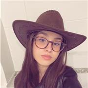 Profesora de apoyo escolar para niños y niñas