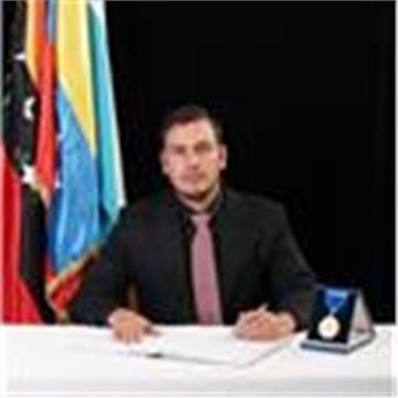 Luis