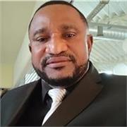 A seasoned Online English as a Foreign Language Tutor with over 20 years of experience