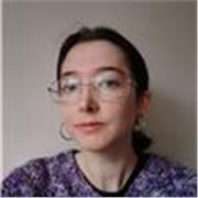 I am a French and Scottish binational in her twenties living in Glasgow. I have recently graduated from a Masters at UofG. 