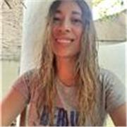 Profesora de francés dinámica y experta para personas de cualquier edad