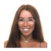 Soy una persona responsable y comprometida con mi trabajo y los alumnos. Dinámica y ambiciosa y muy atenta.