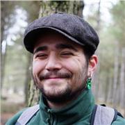 Veterinario, con experiencia en docencia en materias de ciencias de todos los niveles