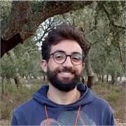 Se cerchi un ragazzo che possa aiutarti ad apprendere meglio qualche informazione, potrai contare su di me!